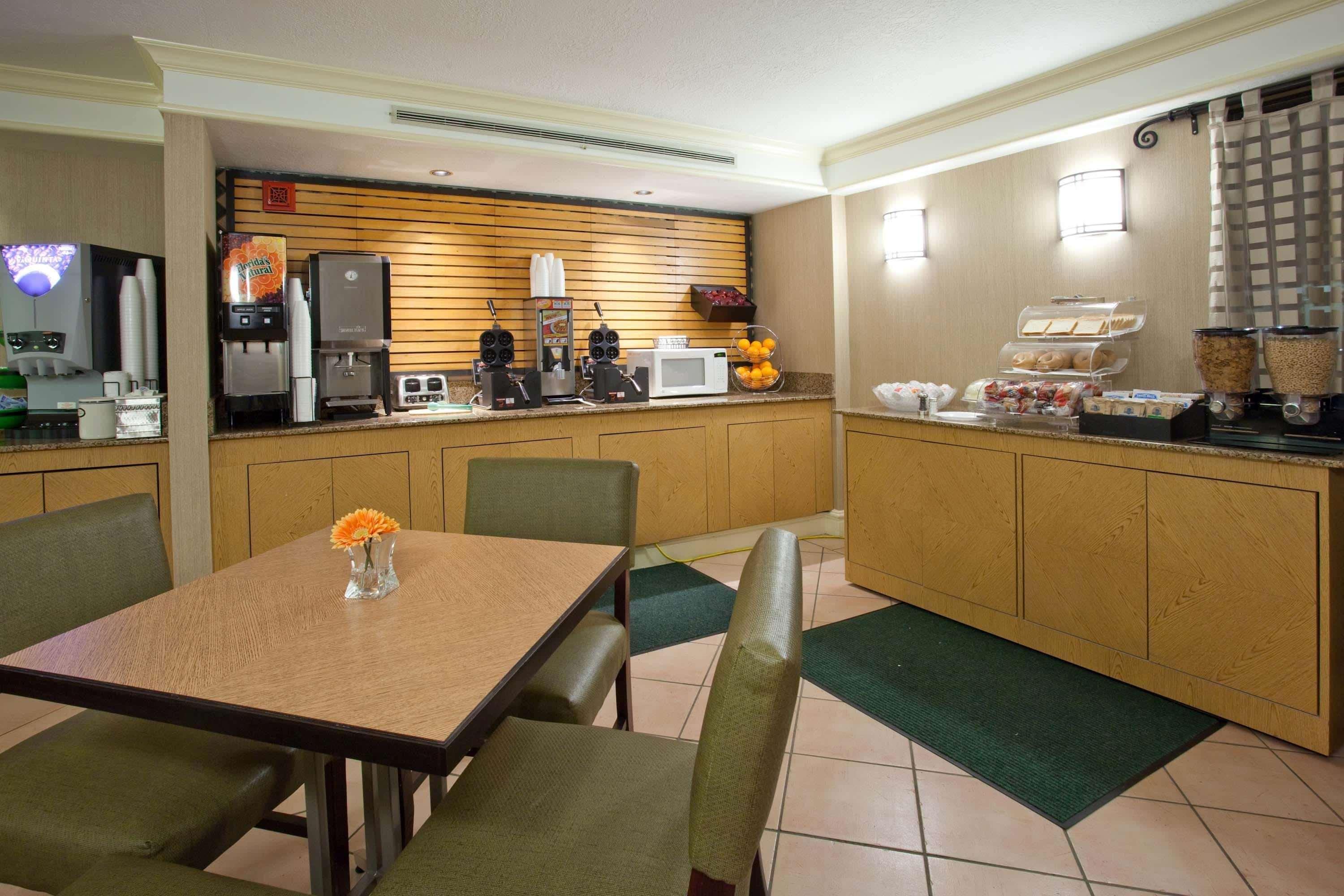 La Quinta Inn By Wyndham Cheyenne Luaran gambar