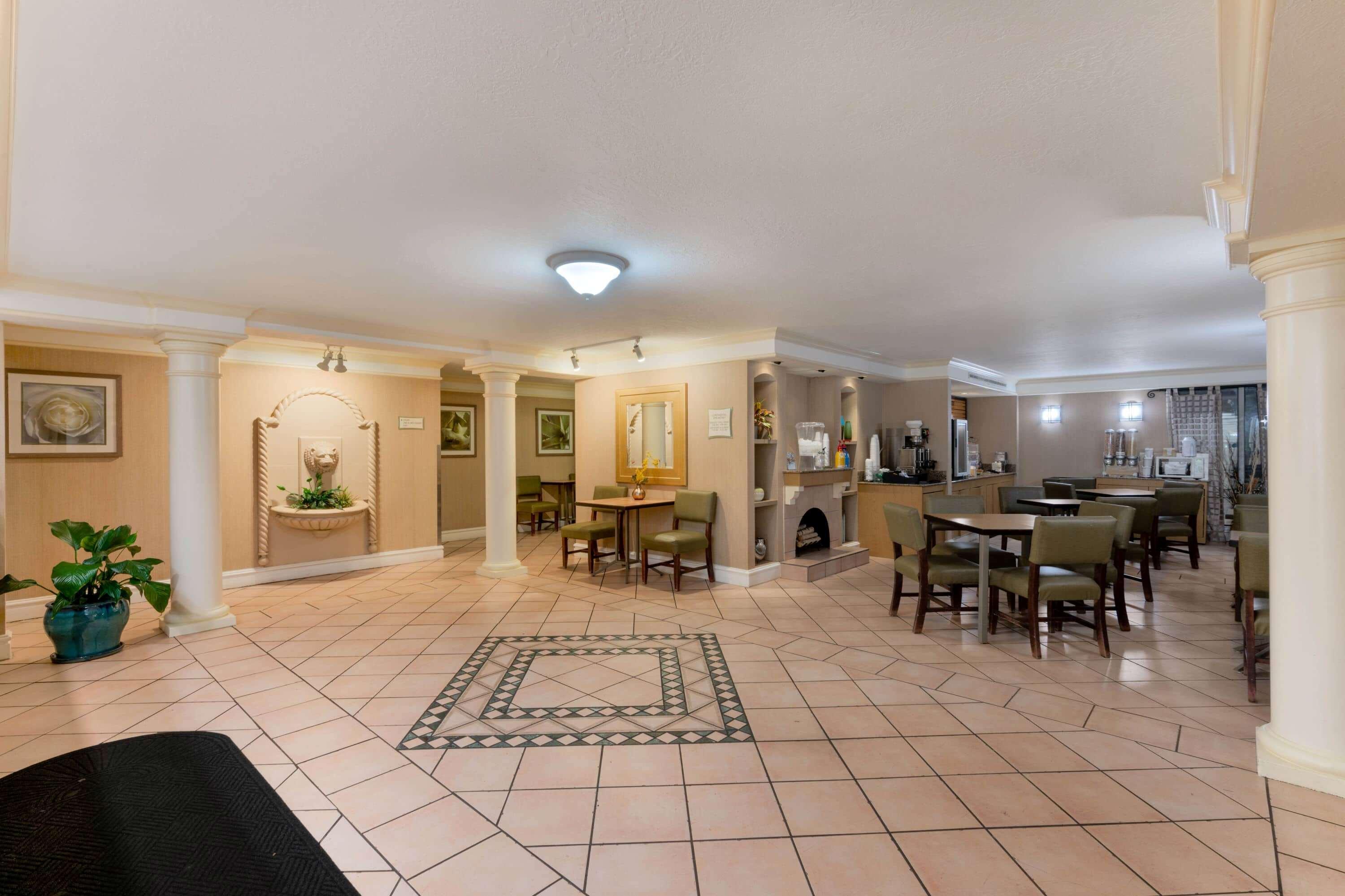 La Quinta Inn By Wyndham Cheyenne Luaran gambar